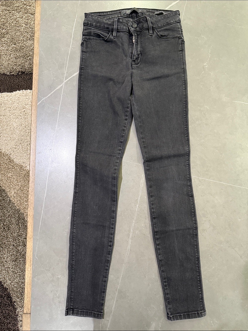 Guess Women's Black Skinny Jeans